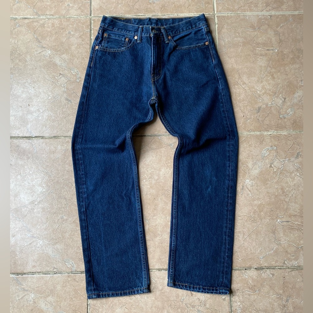 Levi’s 505 medium wash jeans